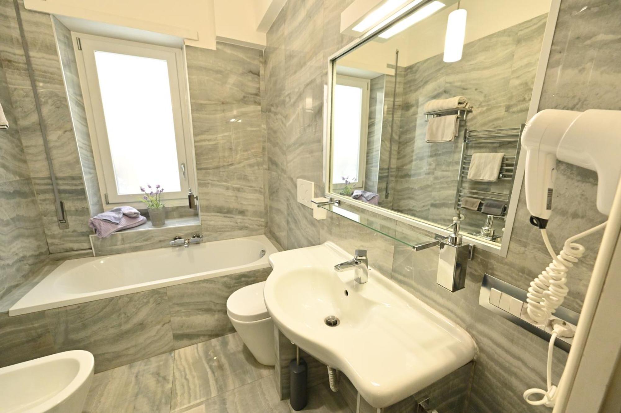 La Suite Home Civitavecchia Exterior photo